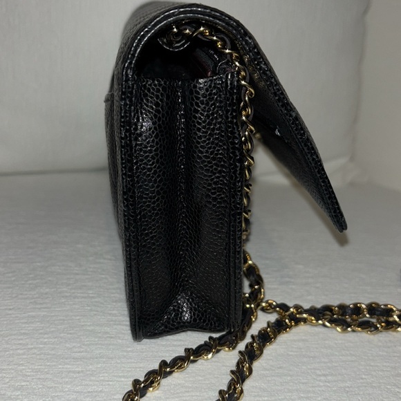 Chanel WOC - Picture 14 of 17